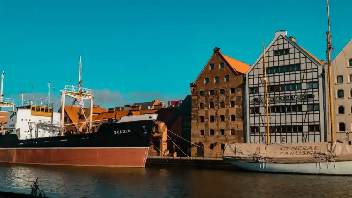 6. Musei e centri di interpretazione