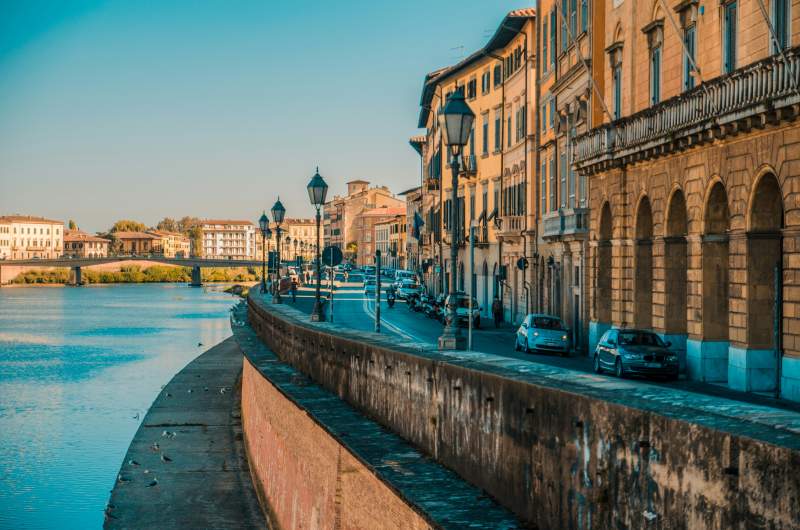 Lungarni di Pisa: passeggiate, palazzi storici e scorci fotografici