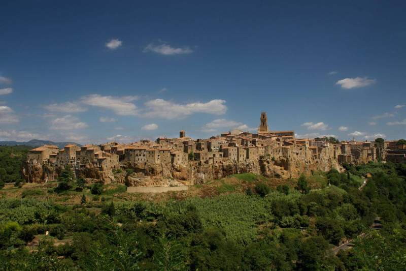 Itinerario dei Borghi del Tufo: alla scoperta di Pitigliano, Sovana e Sorano